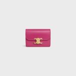 CARD HOLDER WITH FLAP TRIOMPHE IN SHINY CALFSKIN FUCHSIA